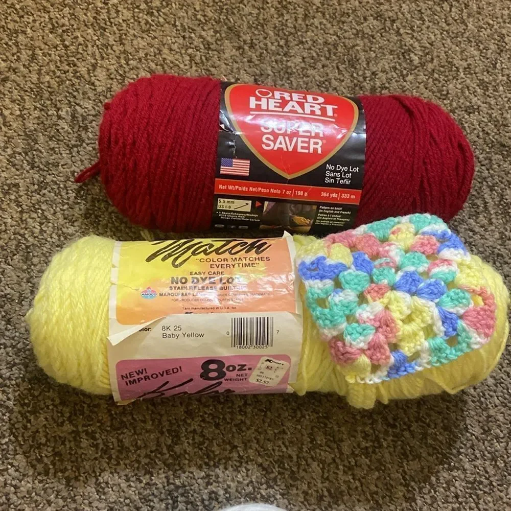 Red Heart Burgundy 1 White 1 Yellow 1 Kolor Match Of 3